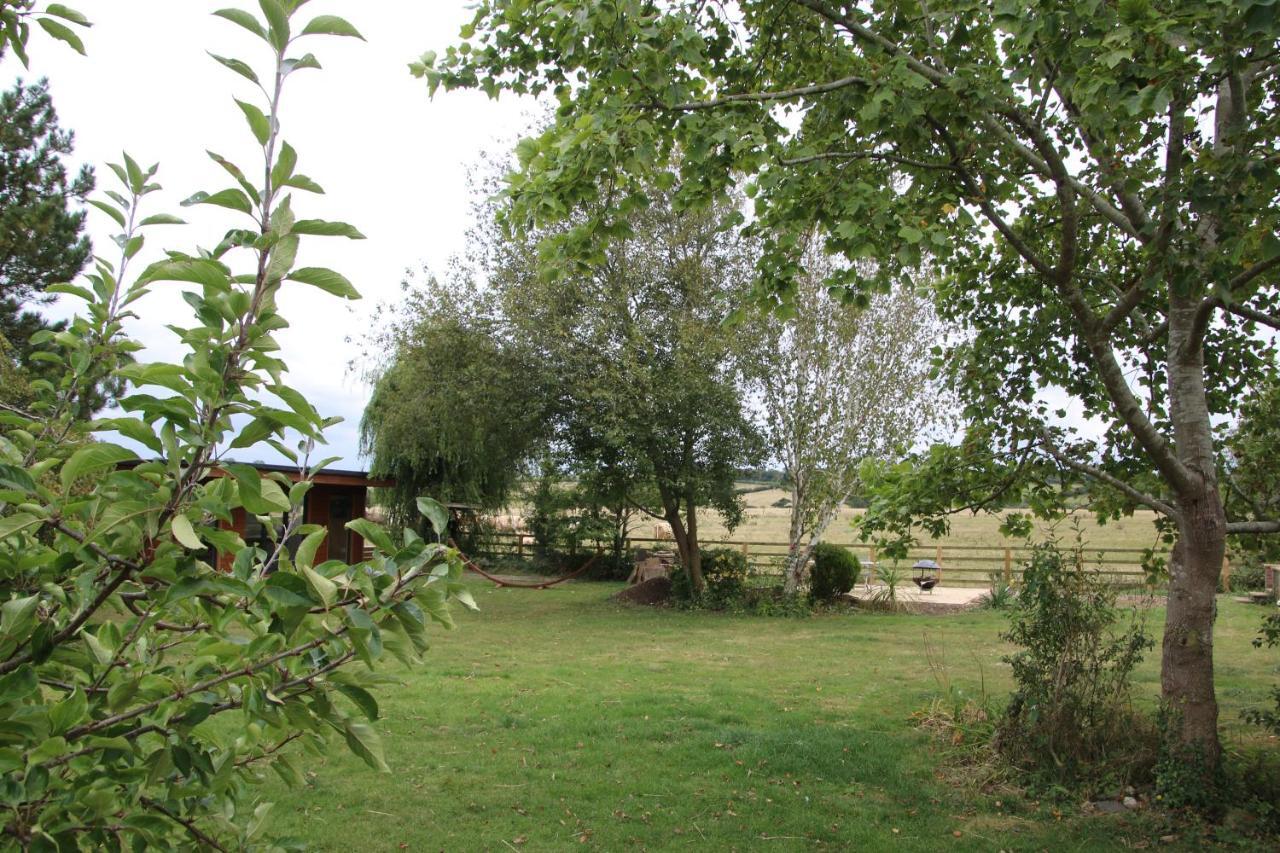 The Stables B&B @ Pear Tree Cottage Winslow Bagian luar foto
