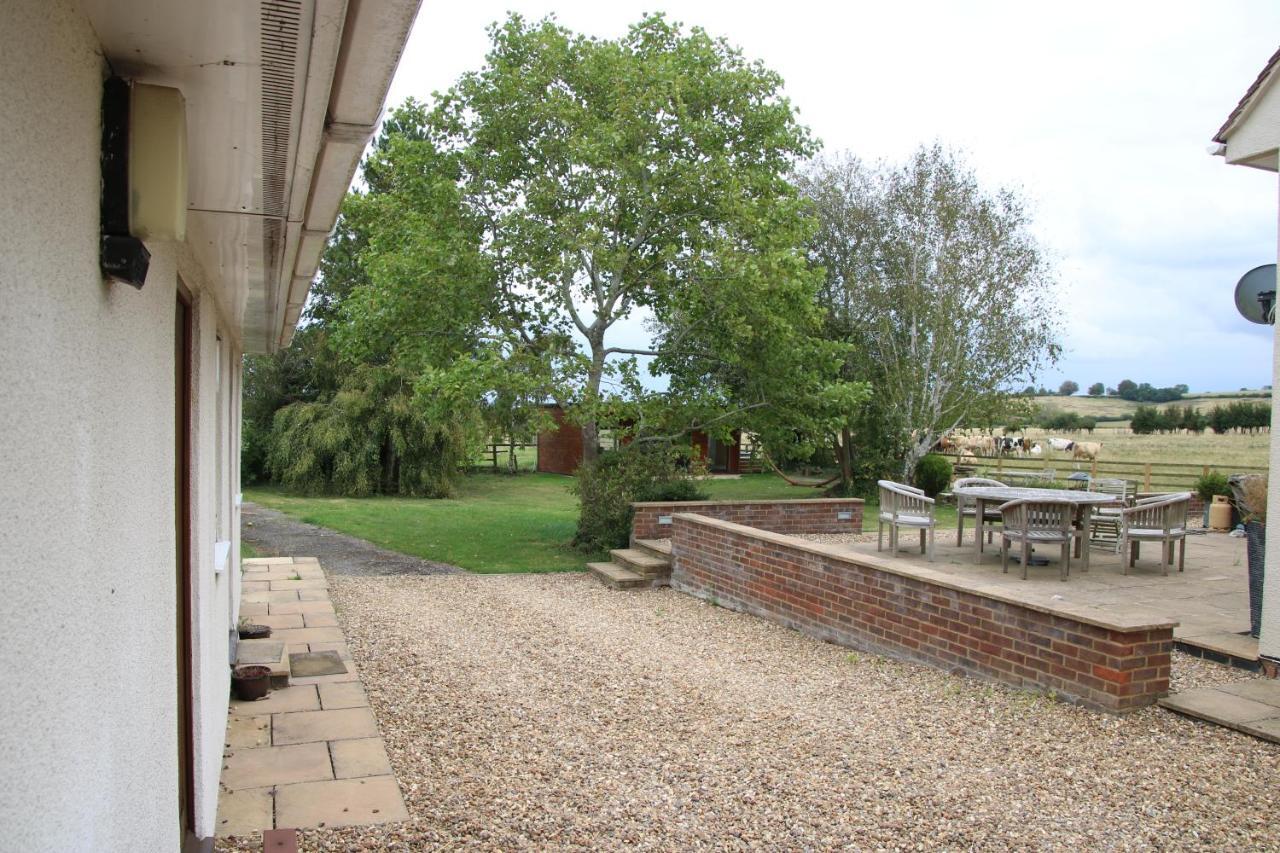 The Stables B&B @ Pear Tree Cottage Winslow Bagian luar foto